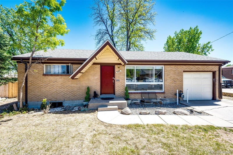 10880 Mildred Dr, Northglenn, CO 80233