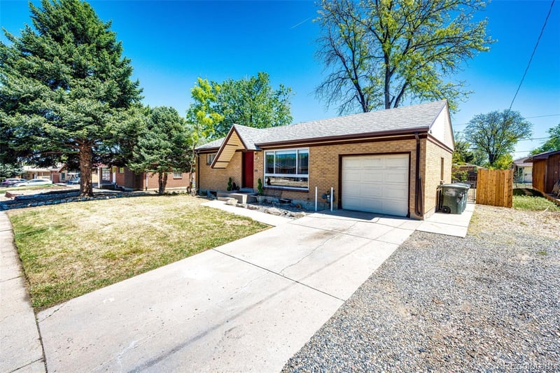 10880 Mildred Dr, Northglenn, CO 80233