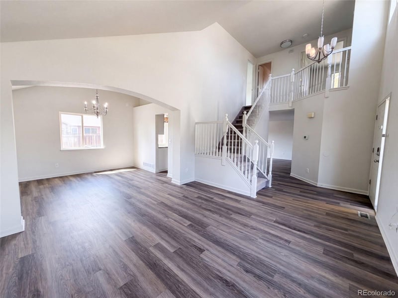 9537 Clayton Ct, Thornton, CO 80229