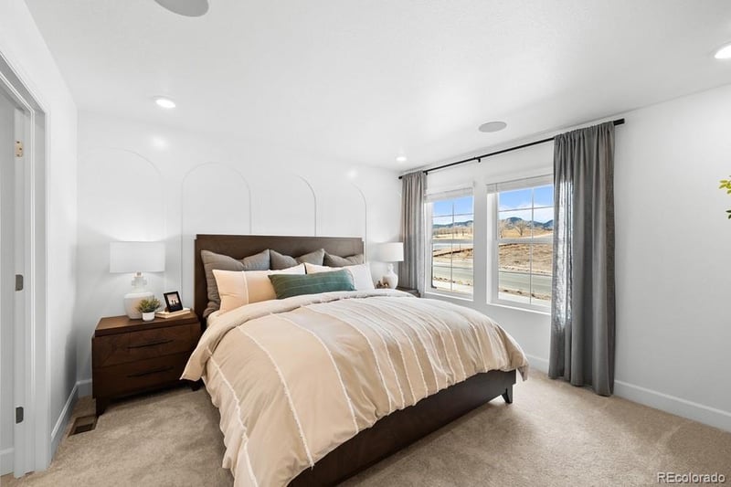 17203 W 91st Ln, Arvada, CO 80007