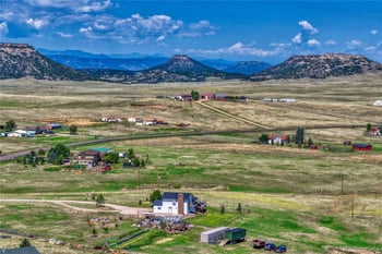 12658 Mesa View Rd, Larkspur, CO 80118
