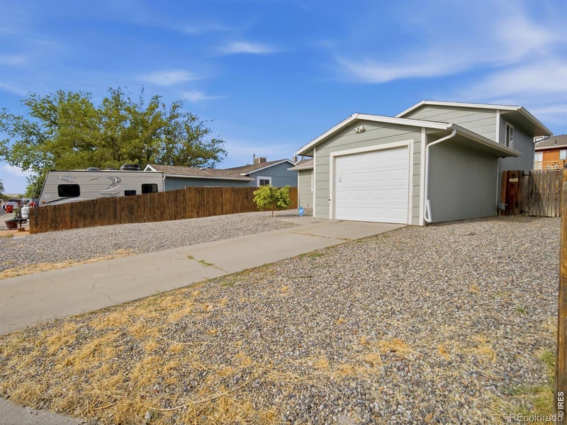 535 Garland Ct, Clifton, CO 81520