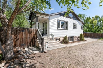 9525 W 11th Ave, Lakewood, CO 80215