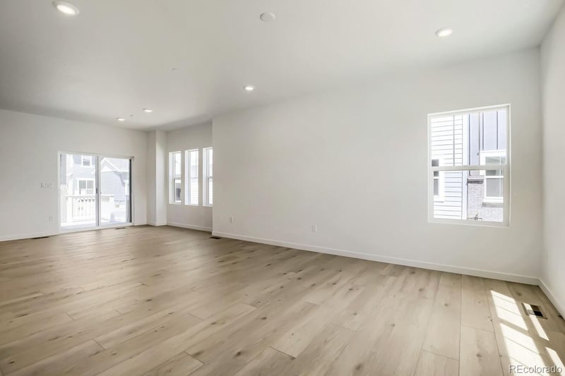 6411 Masked Lark St, Fort Collins, CO 80112