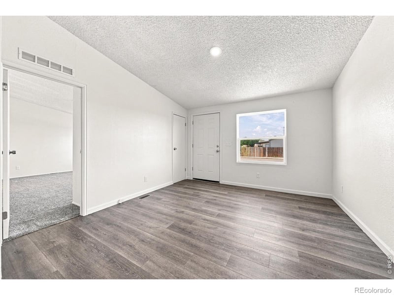 332 Circle Dr, Fort Morgan, CO 80701