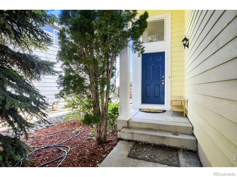 3451 Larkspur Dr, Longmont, CO 80503