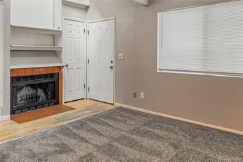 17074 E Tennessee Dr #211, Aurora, CO 80017