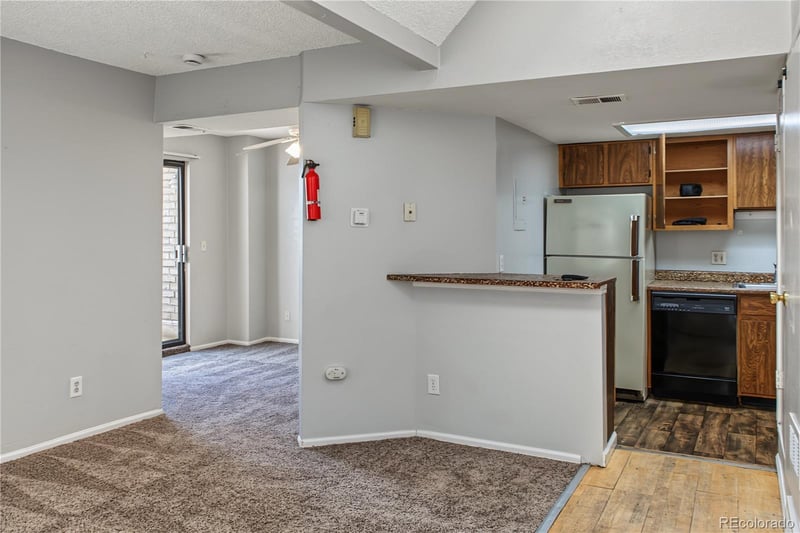 17074 E Tennessee Dr #211, Aurora, CO 80017