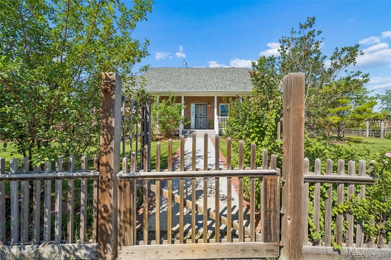 15583 Quivas St, Broomfield, CO 80023