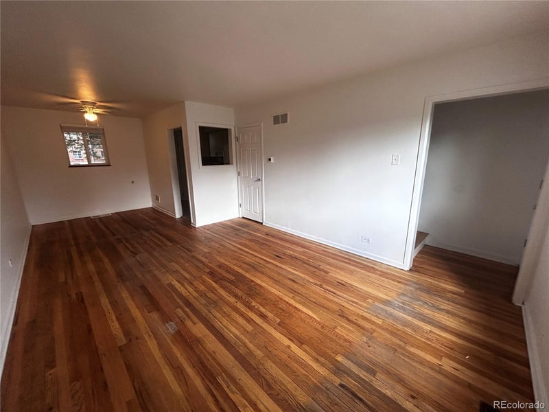 10207 E 14th Ave, Aurora, CO 80010