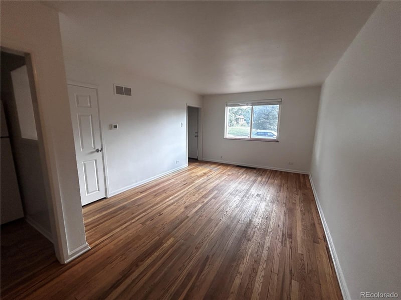 10207 E 14th Ave, Aurora, CO 80010