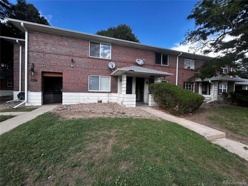 10207 E 14th Ave, Aurora, CO 80010