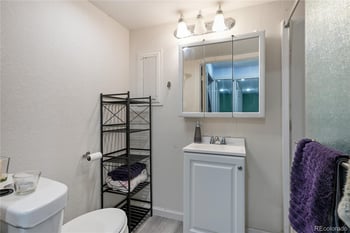 11097 Nome St, Commerce City, CO 80640