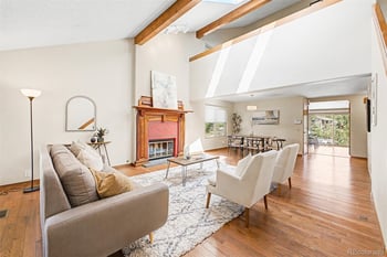9896 E Maplewood Cir, Englewood, CO 80111