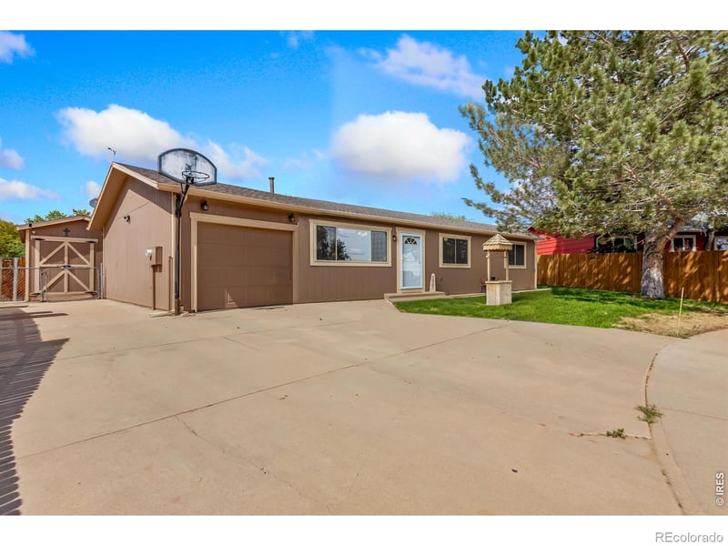509 11th St, Gilcrest, CO 80623