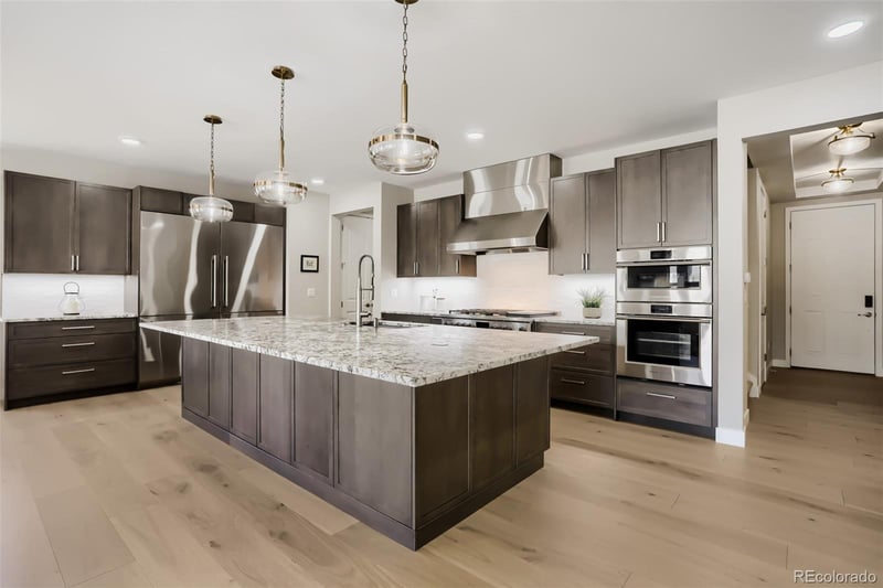 15566 W Beloit Ave, Morrison, CO 80465