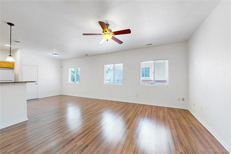 12178 E Kansas Pl, Aurora, CO 80012