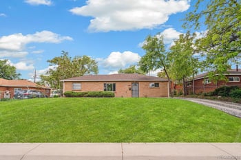 1330 Oak Pl, Thornton, CO 80229
