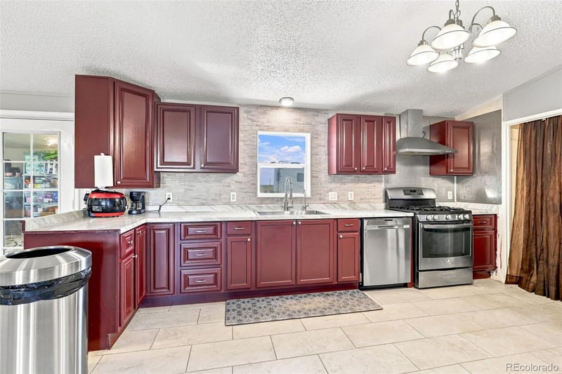 2670 S County Road 193, Byers, CO 80103