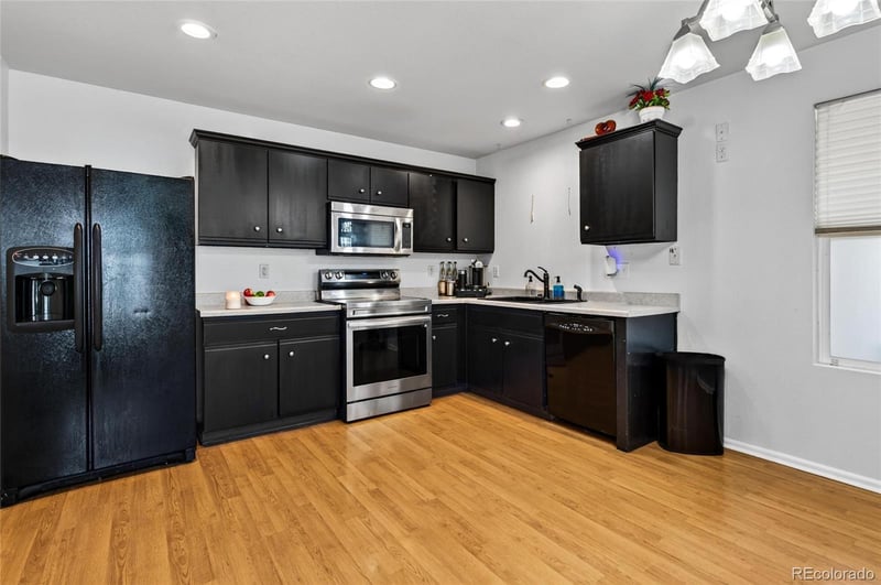 846 Mockingbird Ln, Brighton, CO 80601