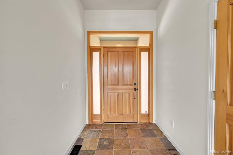 365 Vasquez Ct, Lyons, CO 80540