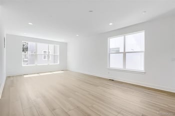 10978 E Hinsdale Cir, Centennial, CO 80112
