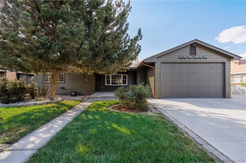 8225 W 19th Ave, Lakewood, CO 80214