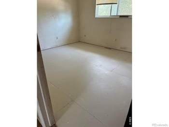1213 Village Ln, Fort Collins, CO 80521