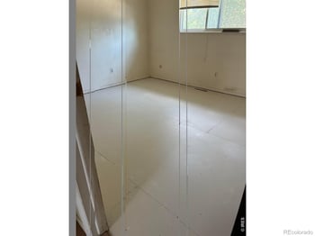 1213 Village Ln, Fort Collins, CO 80521