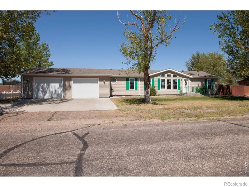 15611 Deerfield St, Sterling, CO 80751
