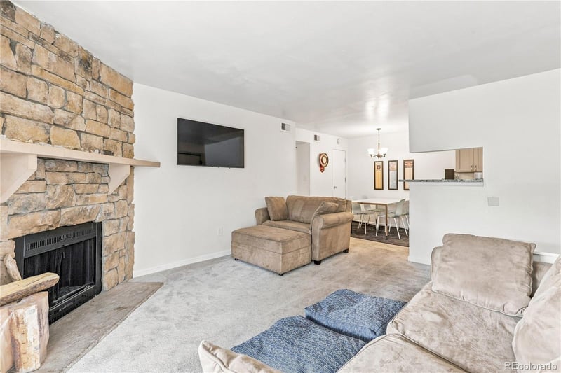 4400 S Quebec St #H202, Denver, CO 80237