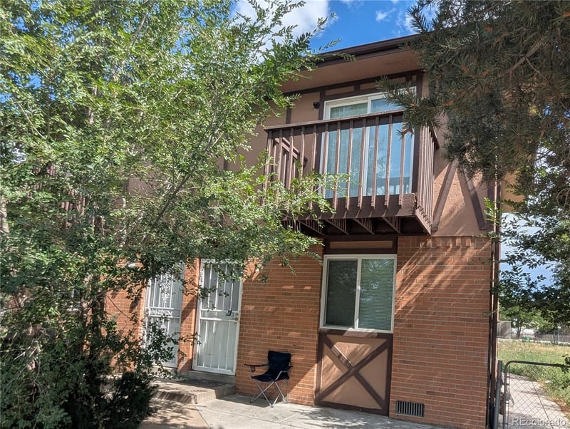 7820 Locust Ct, Commerce City, CO 80022