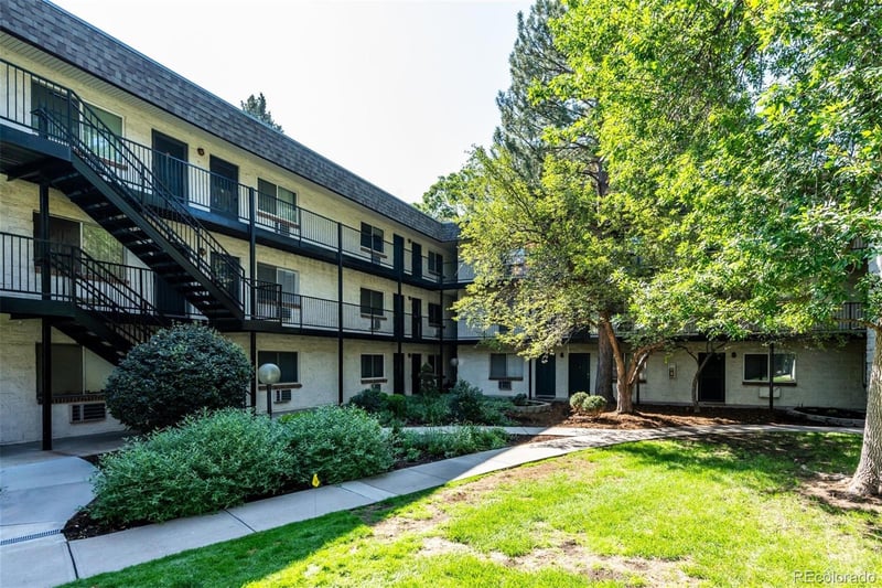5875 E Iliff Ave #219, Denver, CO 80222