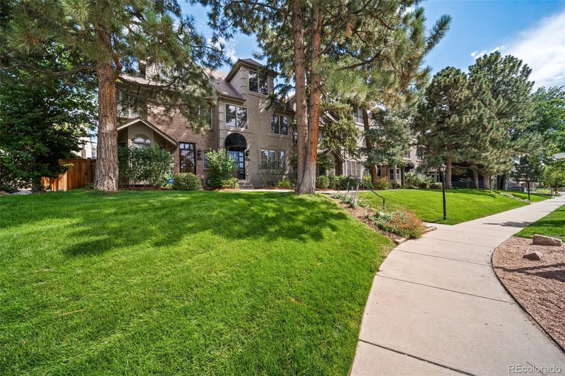 124 Jackson St, Denver, CO 80206