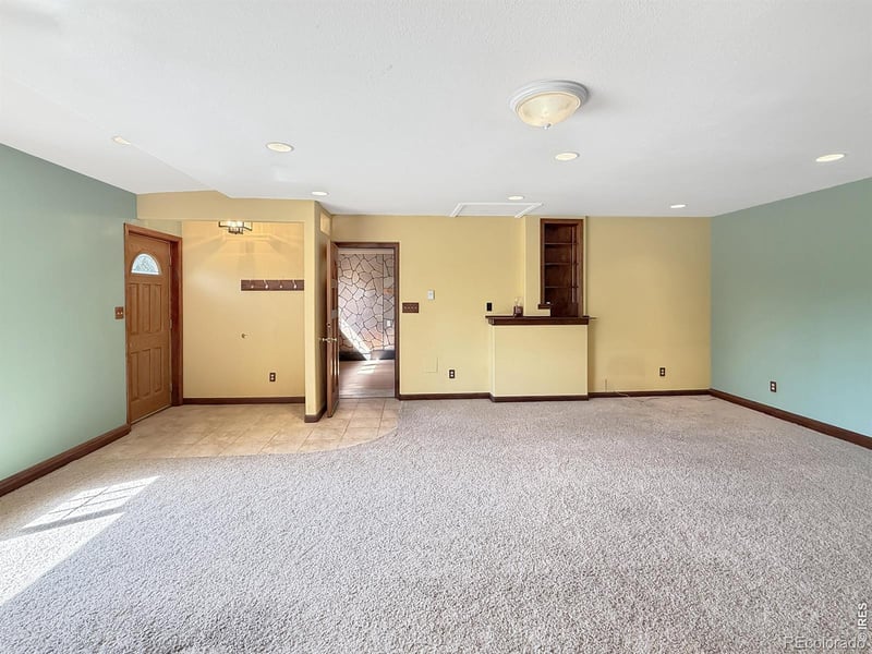 654 W Strohm St, Haxtun, CO 80731