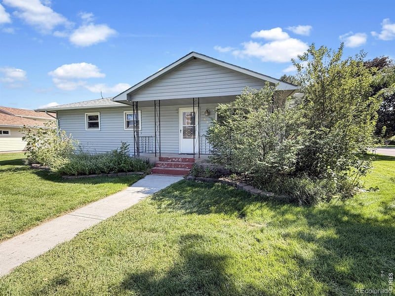 654 W Strohm St, Haxtun, CO 80731