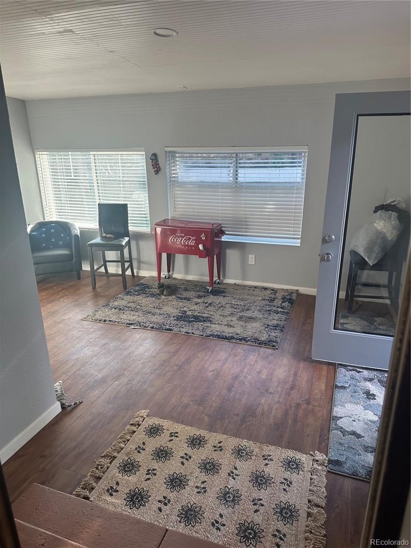 1420 S Lewiston St, Aurora, CO 80017