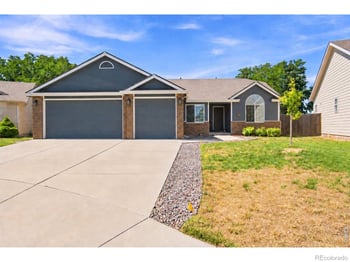 32 Sandstone Dr, Johnstown, CO 80534