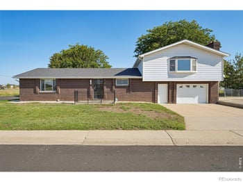 101 2nd St, Dacono, CO 80514