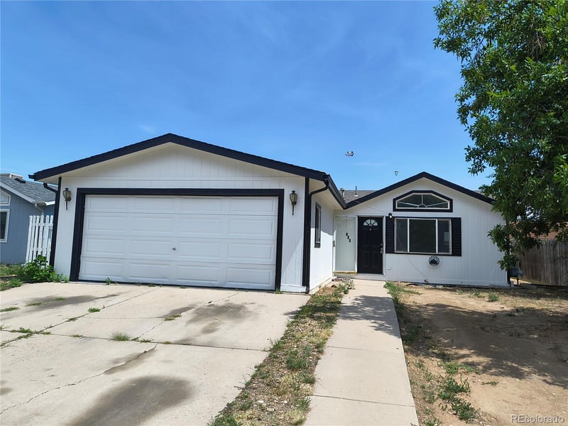 100 Wenatchee St, Lochbuie, CO 80603