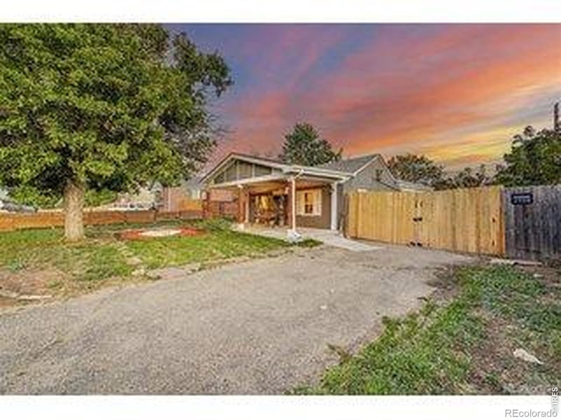6420 E 63rd Pl, Commerce City, CO 80022