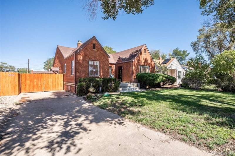 319 Lincoln St, Pueblo, CO 81004