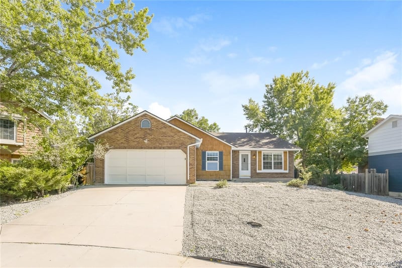4050 S Espana Way, Aurora, CO 80013