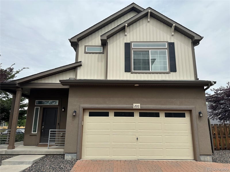 200 S Oak Hill St, Aurora, CO 80018