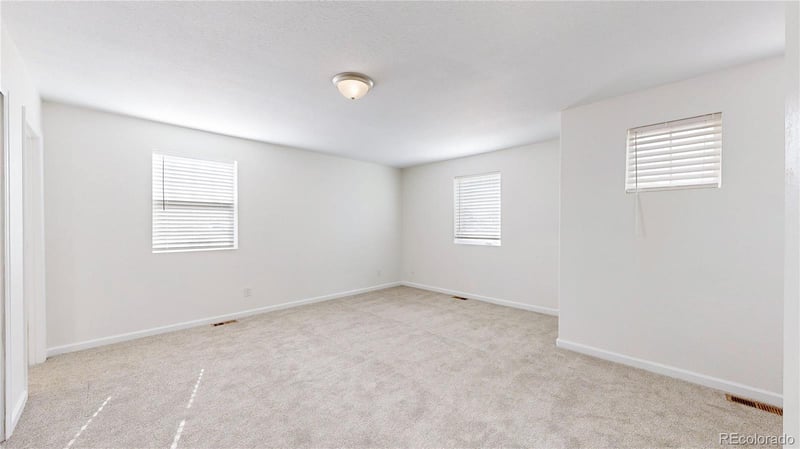 2691 Sable Blvd, Aurora, CO 80011