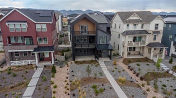 8858 Waterleaf Ln, Littleton, CO 80125