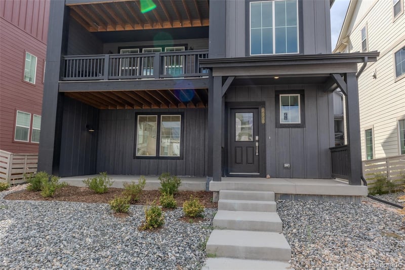 8858 Waterleaf Ln, Littleton, CO 80125