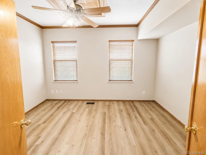 2041 Sandhurst Dr, Castle Rock, CO 80104