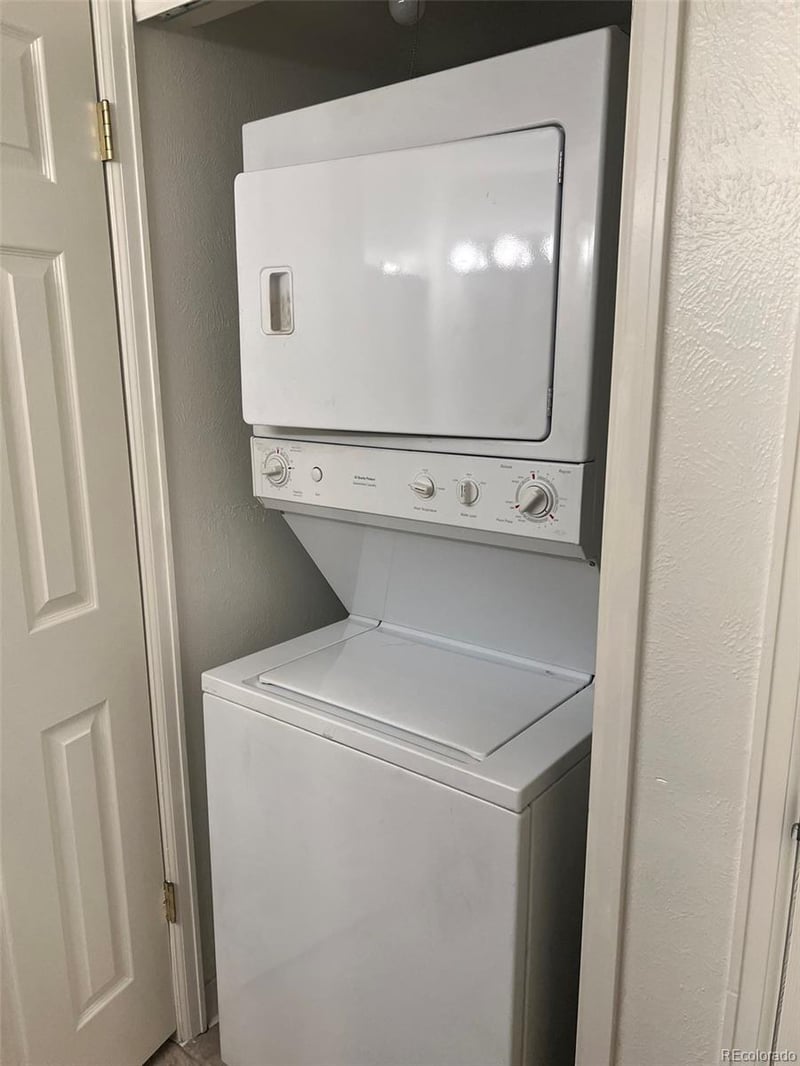 14802 E Kentucky Dr #827, Aurora, CO 80012