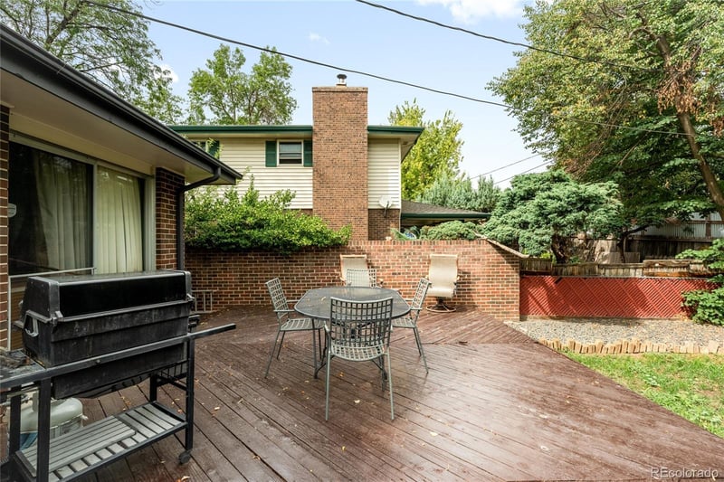 6612 Welch Ct, Arvada, CO 80004